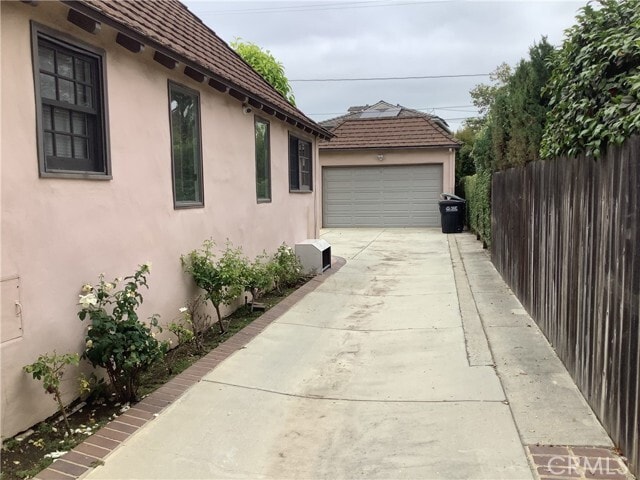 Building Photo - 1480 Rubio Dr