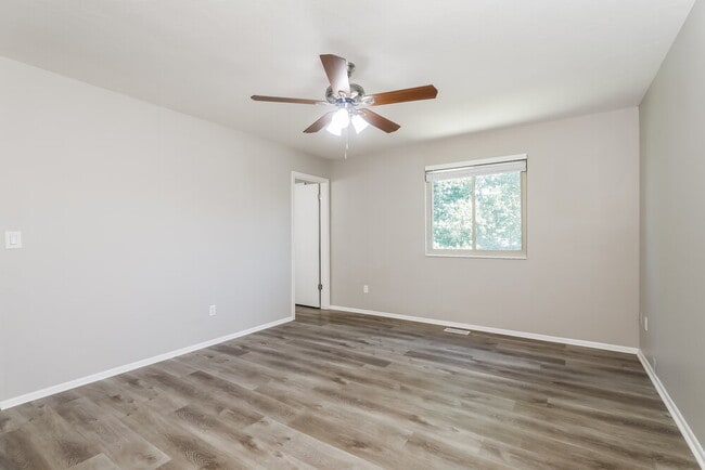 Building Photo - 8781 S 3680 W