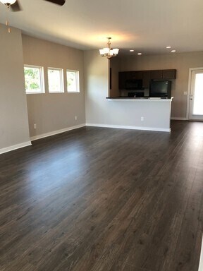 Building Photo - 2348 Zermatt Ave