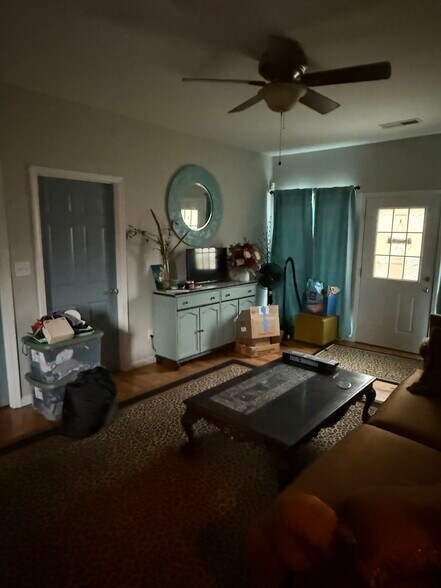 Building Photo - 11 Tarpon Trl SE