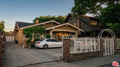 Building Photo - 1849 S Wilton Pl