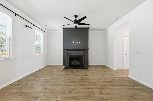 Building Photo - 190 Cherry Grv Dr