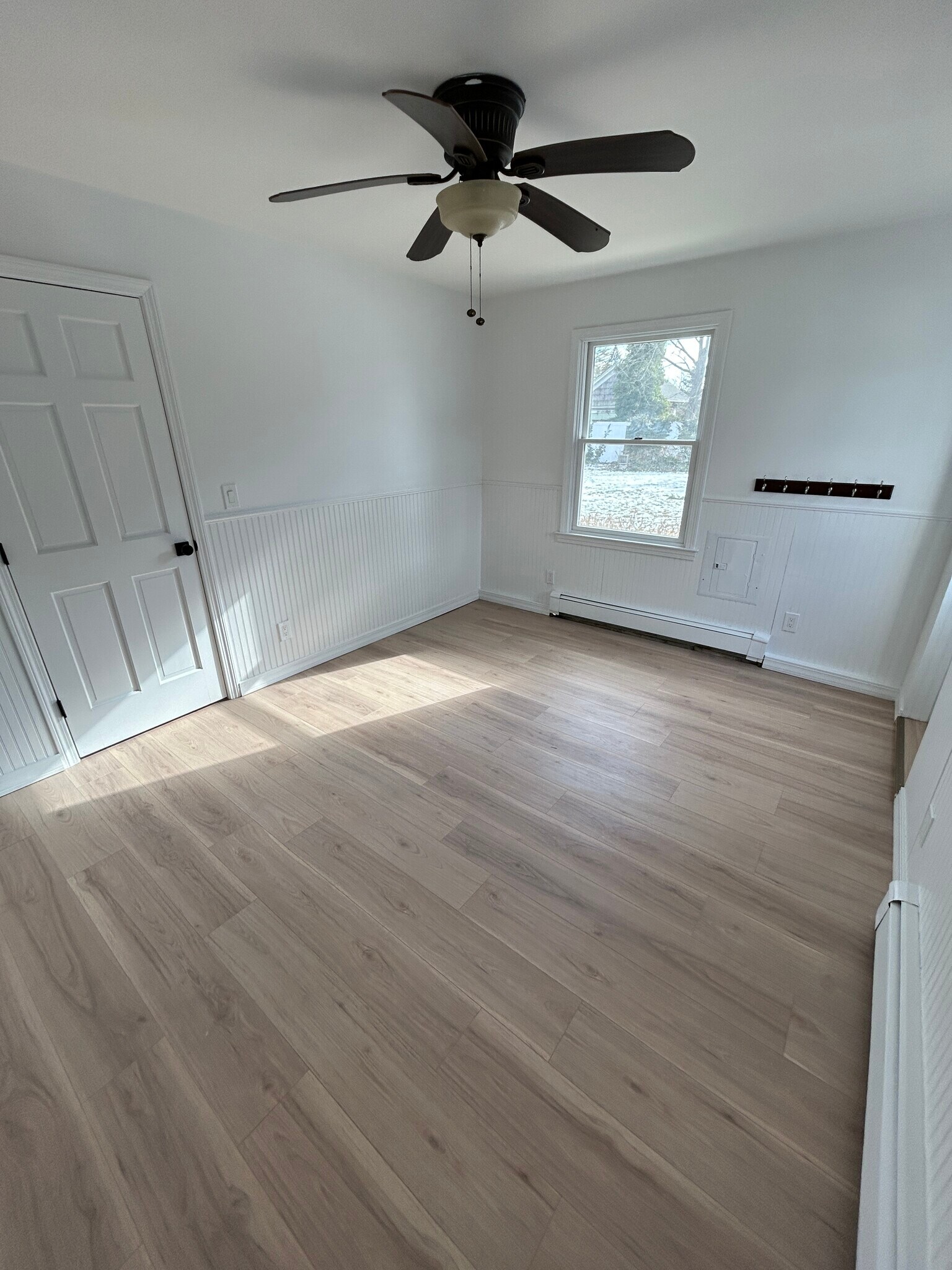 Building Photo - 61 Nelson Ave