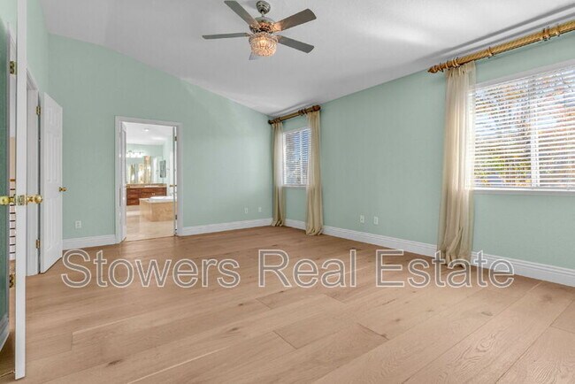 Building Photo - 117 Woodland Valley Dr