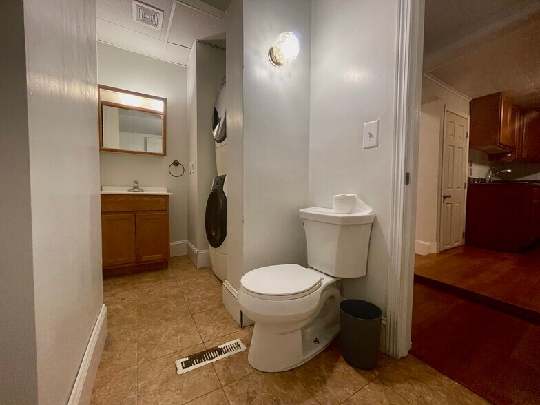 Main floor bathroom w/ laundry - 221 Saint Marys St