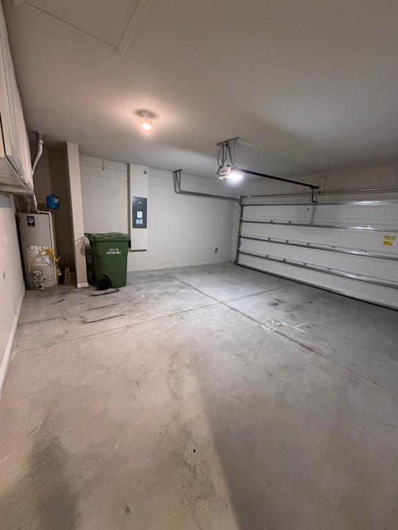 Building Photo - 3732 Shoveler Ave