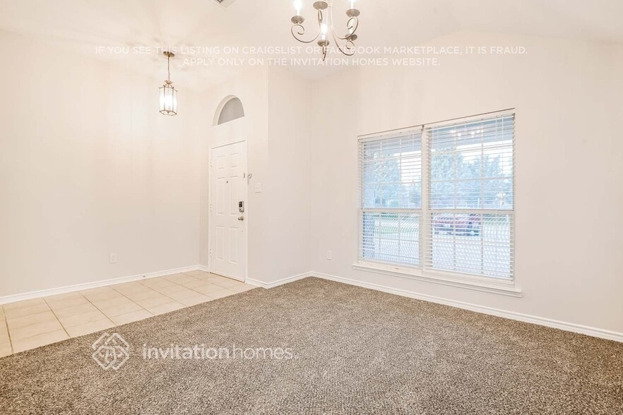 Building Photo - 2810 Beacon Hill Dr