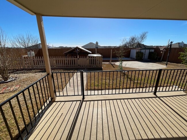 Building Photo - 4602 Hank Dr