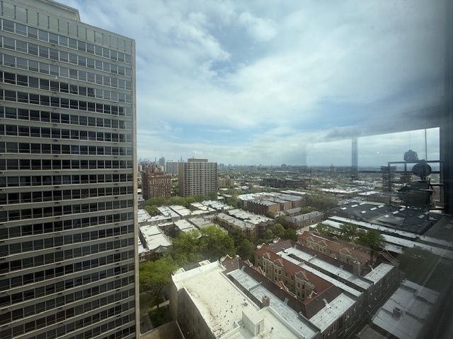 Building Photo - 3550 N Lake Shore Dr