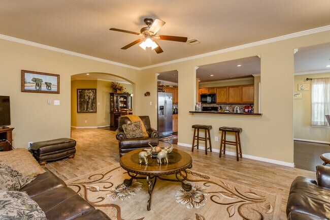 Building Photo - 24718 Cobble Canyon Ln