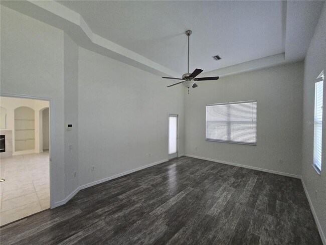 Building Photo - 8427 Sailing Loop