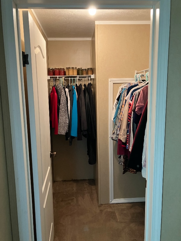 Building Photo - 16385 Hwy D