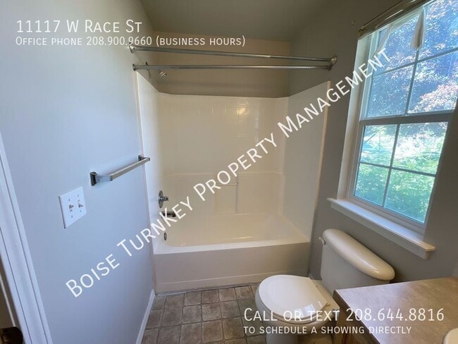 Building Photo - 11117 W Race Ct