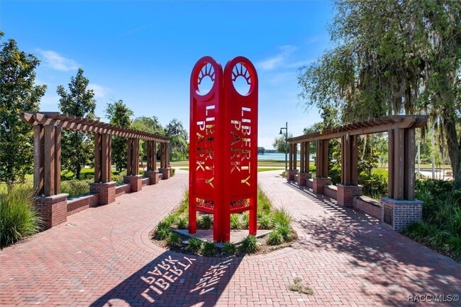 Building Photo - 809 Inverie Dr