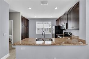 Building Photo - 1295 Vía De Fossi