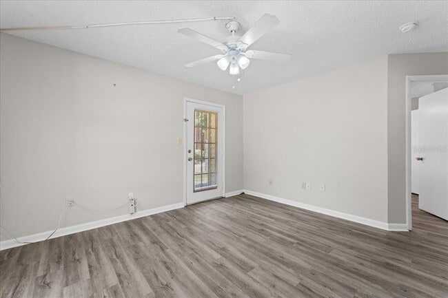 Building Photo - 8641 Fancy Finch Dr