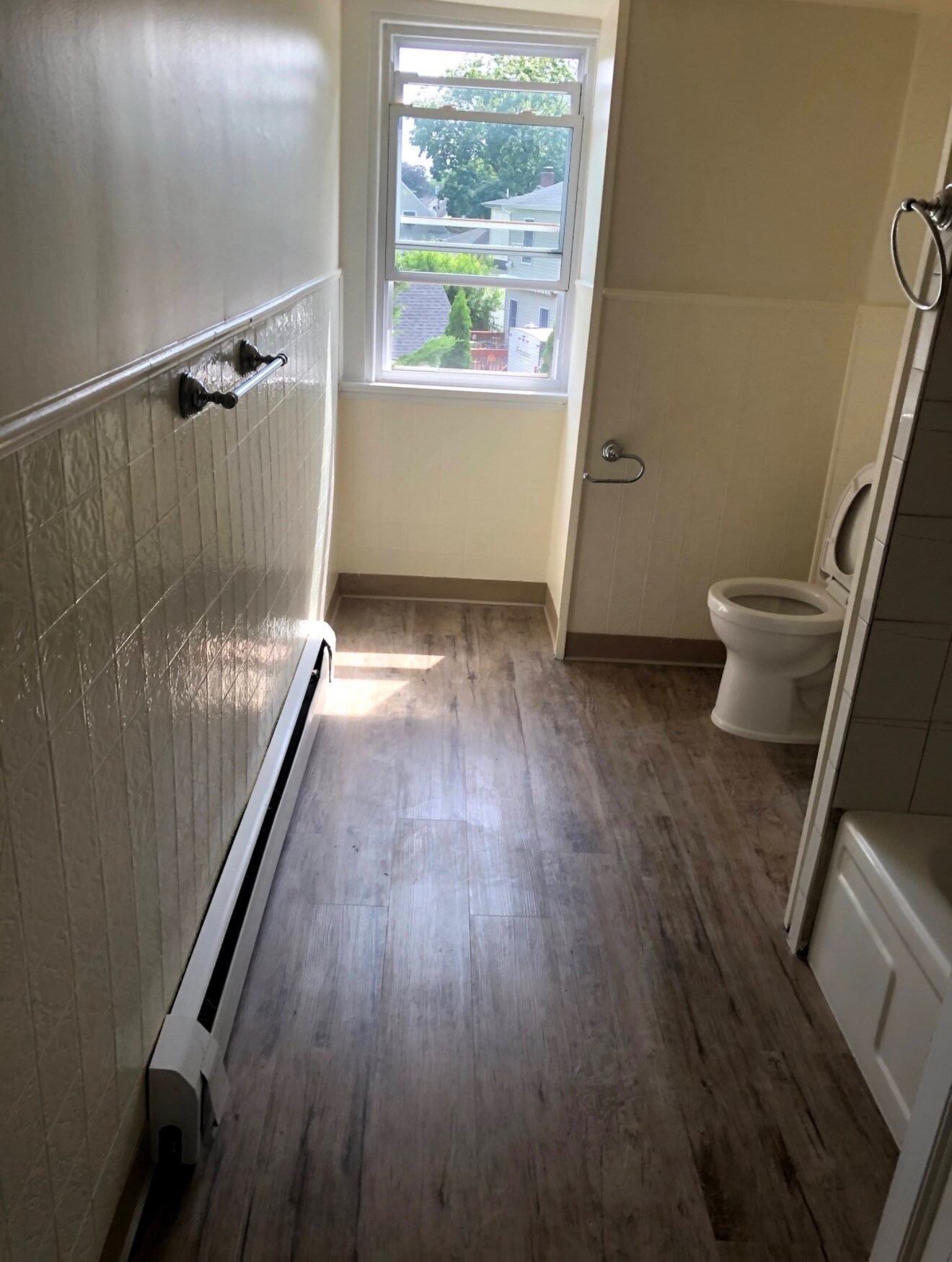 Building Photo - 52 Marlborough Ave