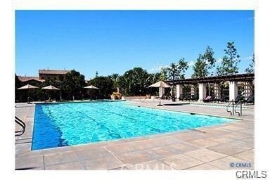 Building Photo - 308 Bronze