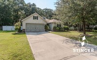 Building Photo - 22 Oleander Dr