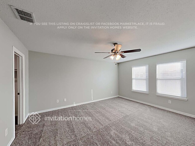 Building Photo - 4837 Waterford Dr