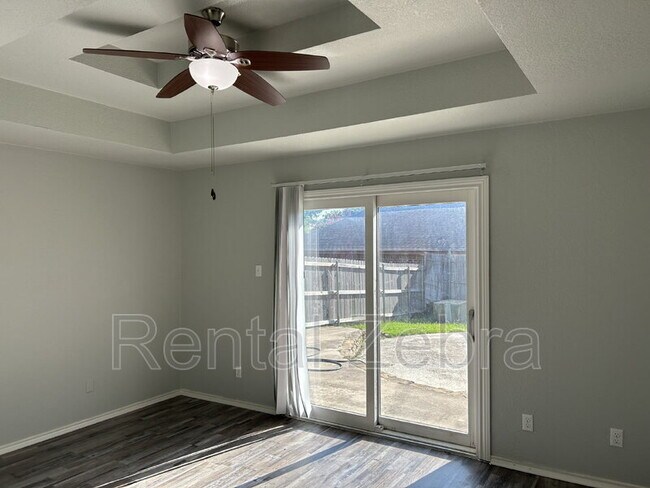 Building Photo - 7405 Emerywood Ln
