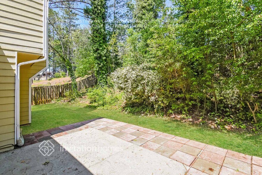 Building Photo - 1479 Evanston Ln