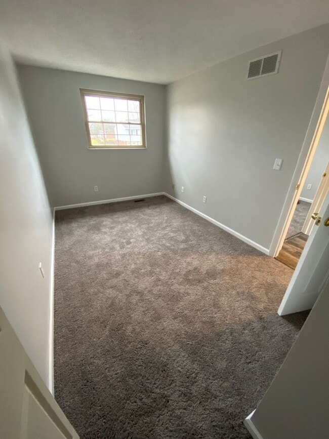 Building Photo - Modern 3-Bed, 2-Bath Home with New Kitchen & Upgrades