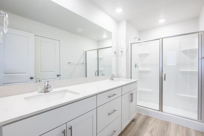 Building Photo - Recently Built Heber City Rental – Bright,...