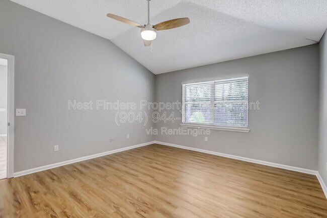 Building Photo - 9642 Pritmore Rd E