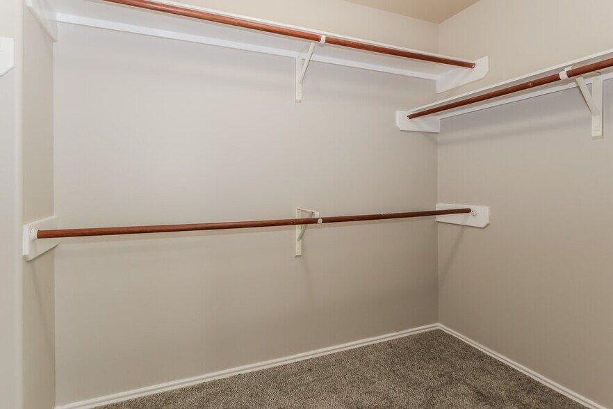 Building Photo - 5219 Caymus Dr