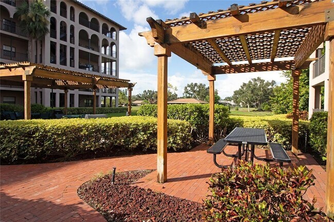 Building Photo - 6150 Gulfport Blvd S