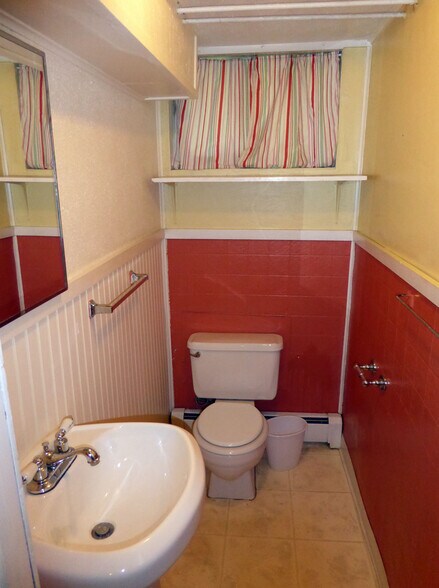 Building Photo - 1631 Remington St