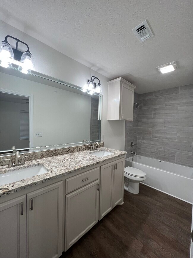 Building Photo - 3927 Brynlee Cir