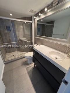Building Photo - 19101 Mystic Pointe Dr