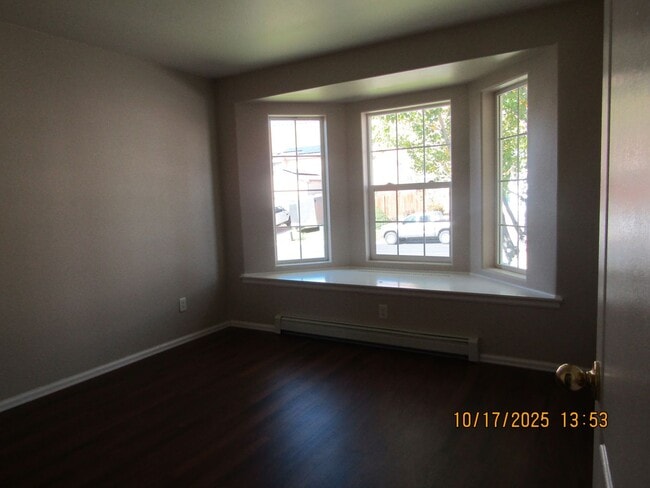 Building Photo - PRICE REDUCED! Charming Home!