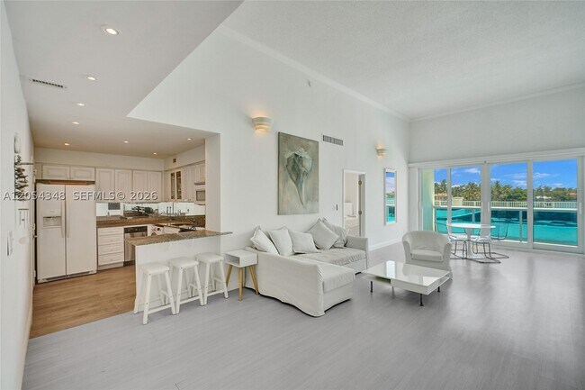 Building Photo - 6770 Indian Creek Dr