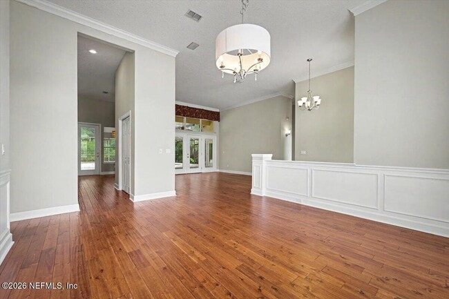 Building Photo - 337 S Mill View Way