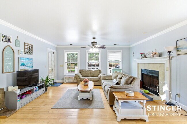 Building Photo - 2414 Waddell Rd