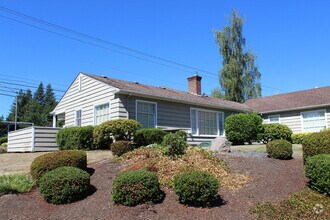 Building Photo - 8025-8027 SW Northvale Way