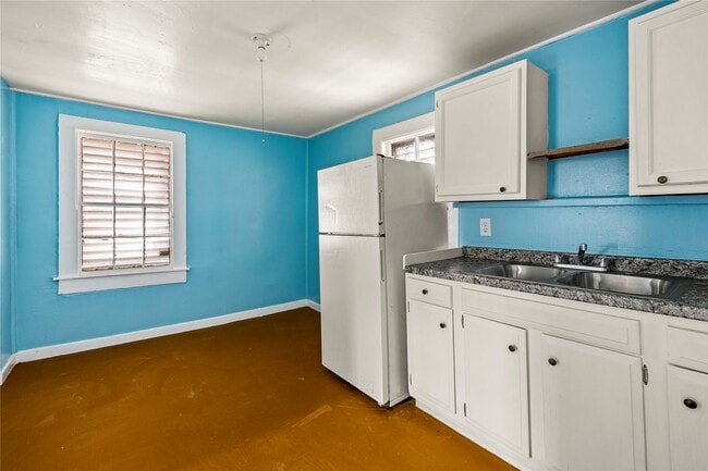 Building Photo - 1524 Mechanic St