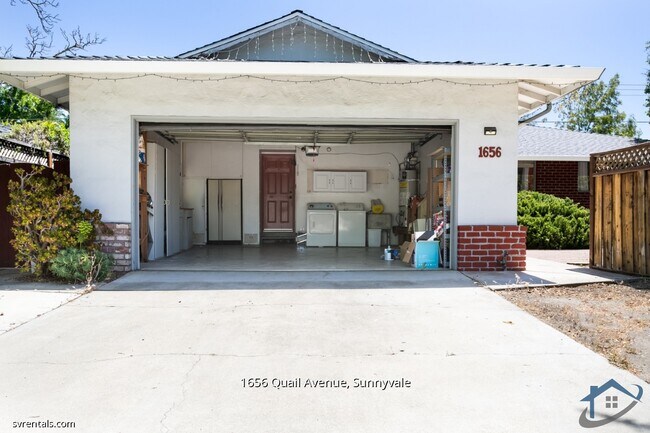 Building Photo - 1656 Quail Ave