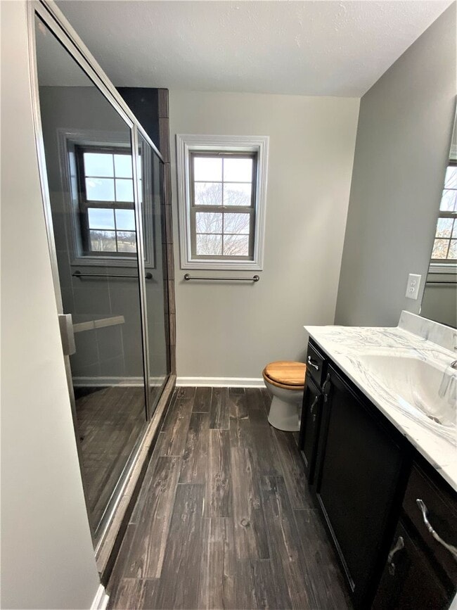 Building Photo - 4 Bedroom Pet Friendly Home For Rent Over ...