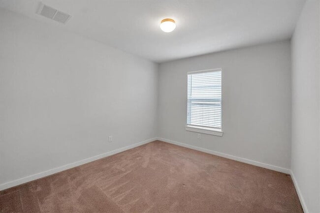 Building Photo - 31415 Stone Ridge Forest Dr