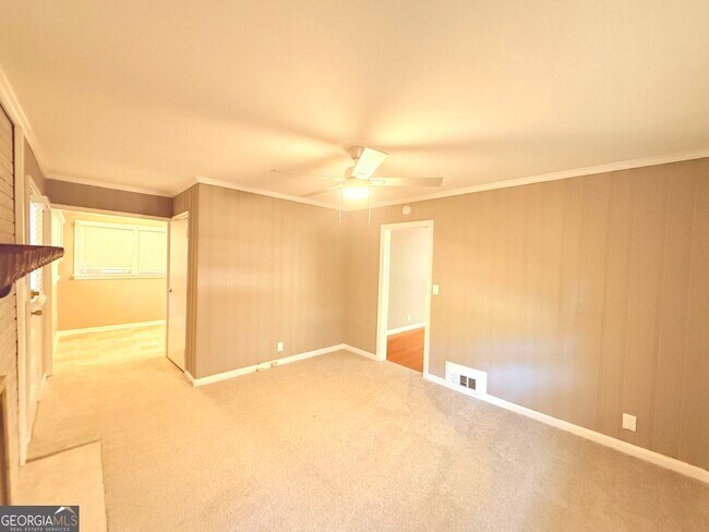 Building Photo - 1397 Jewell Ct