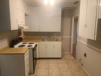 Building Photo - 1411 Greenbrier Dr