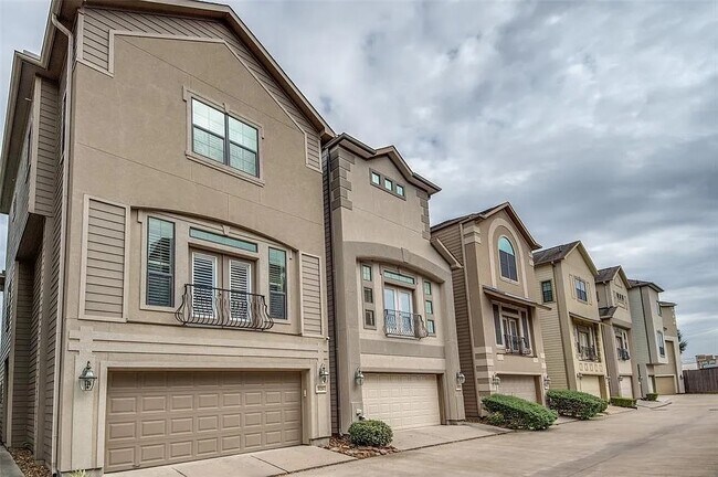 Building Photo - 1126 Hempstead Villa Ln
