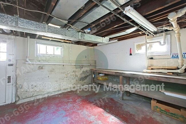 Building Photo - 15446 21st Ave SW