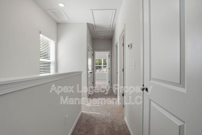 Building Photo - 149 Blue Melody Ave