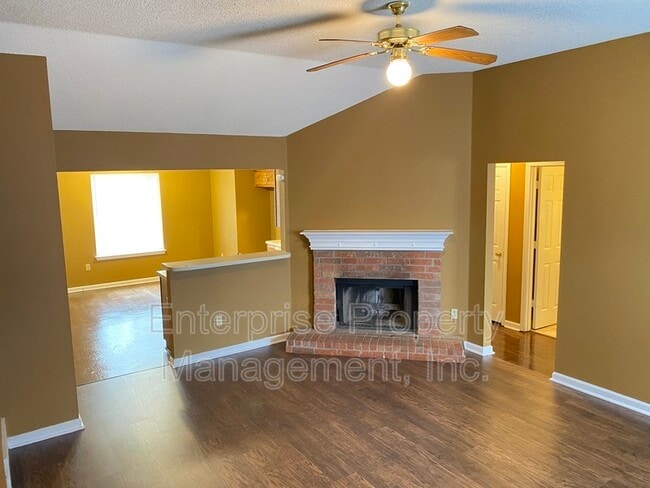 Building Photo - 6496 Amberwood Cove