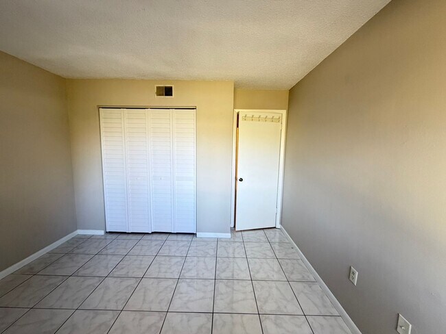 Building Photo - Great apartment for rent!